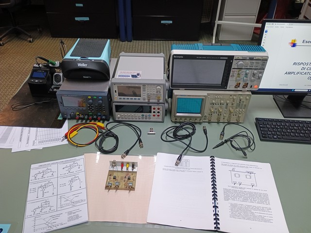 2a Esercitazione: OP-AMP 2a Esercitazione: OP-AMP